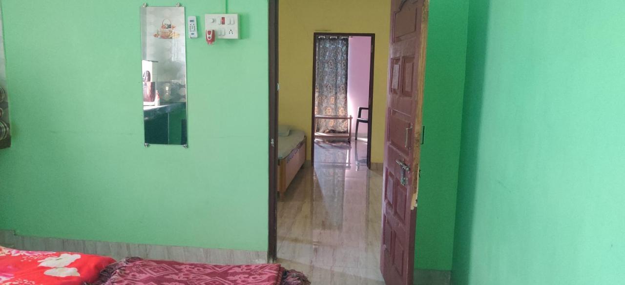 Gulmohar Cottages - Home Stay In Alībāg Exteriör bild