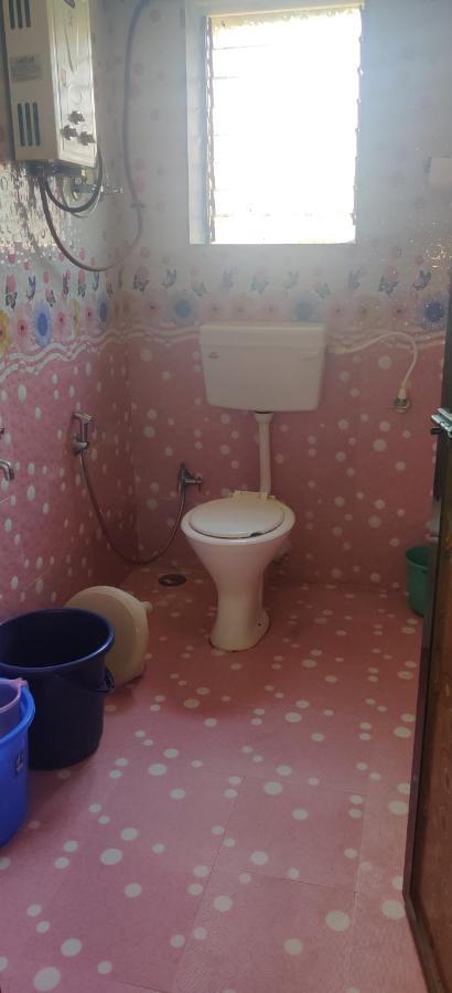 Gulmohar Cottages - Home Stay In Alībāg Exteriör bild