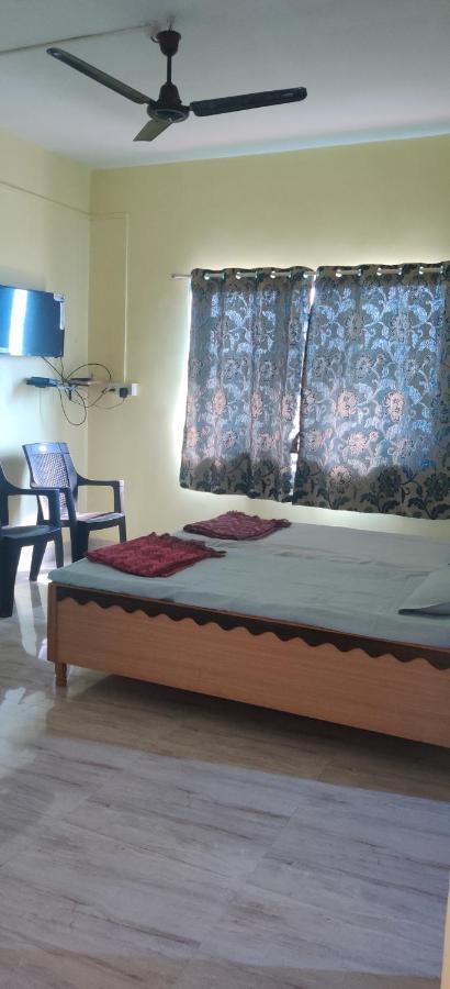 Gulmohar Cottages - Home Stay In Alībāg Exteriör bild