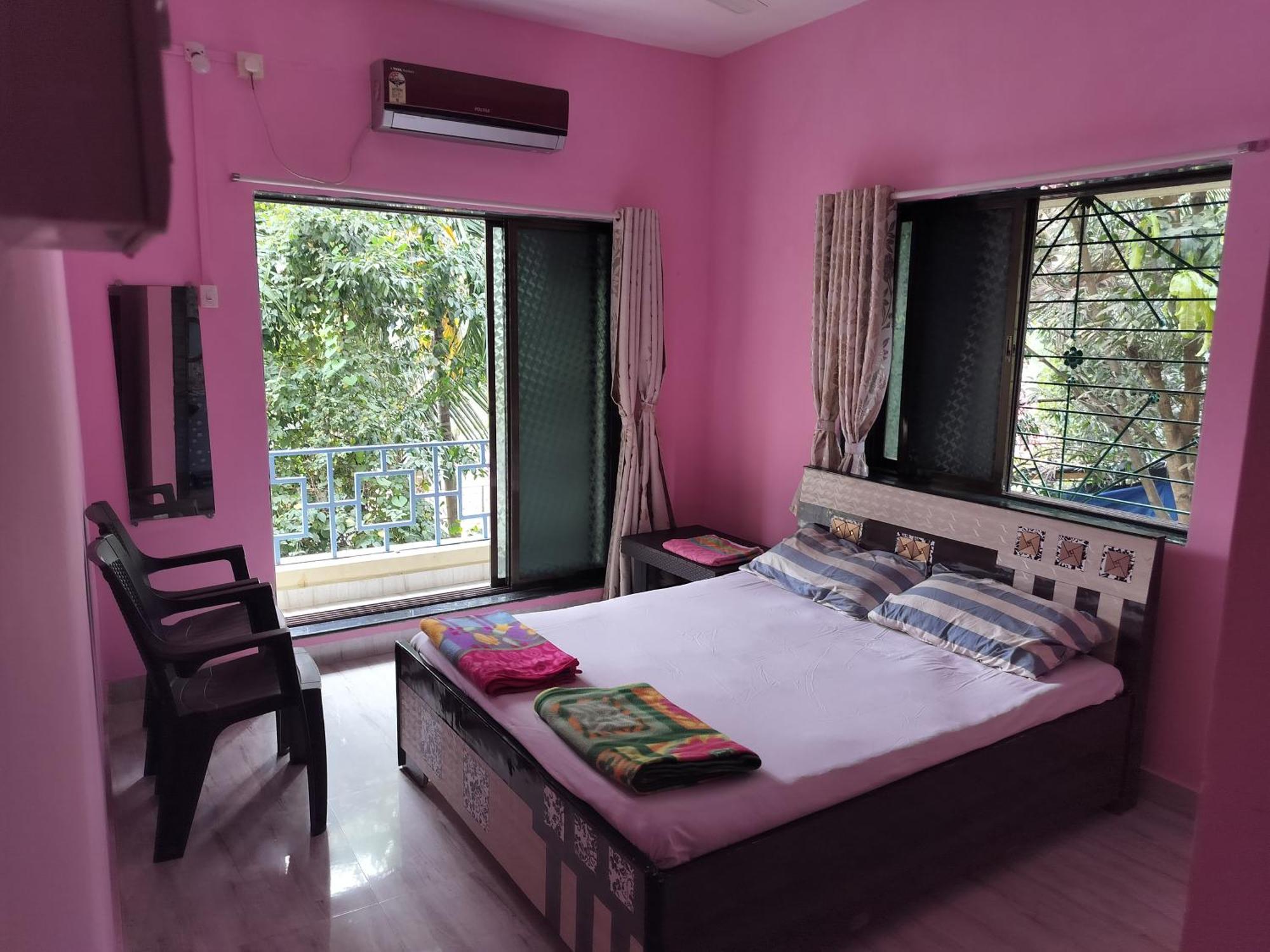 Gulmohar Cottages - Home Stay In Alībāg Exteriör bild